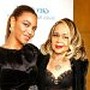 Etta James and Beyoncé Knowles at event of Cadillac Records