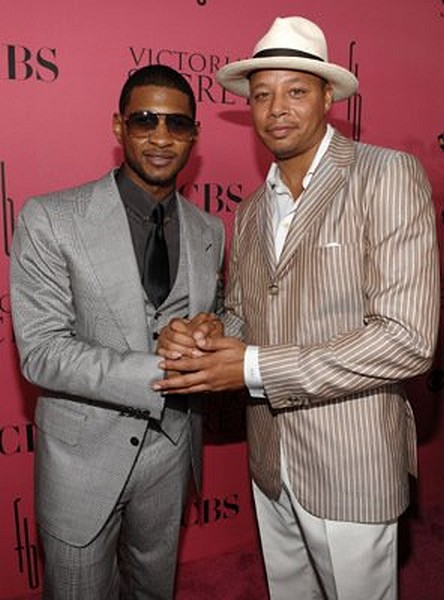 Terrence Howard and Usher Raymond at event of The Victoria's Secret Fashion Show