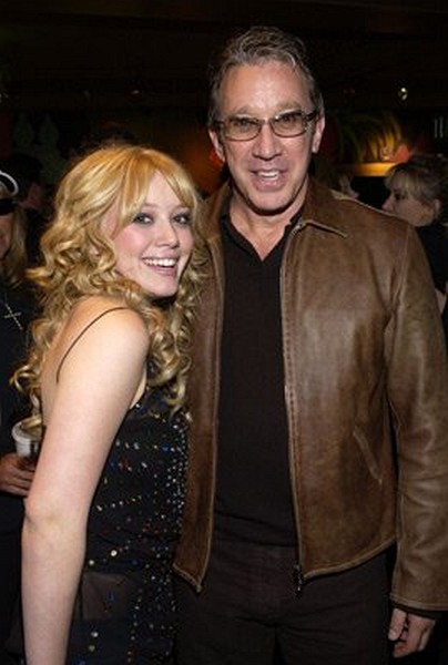 Tim Allen and Hilary Duff at event of The Lizzie McGuire Movie