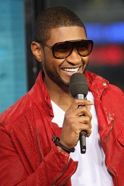 Usher Raymond at event of Total Request Live