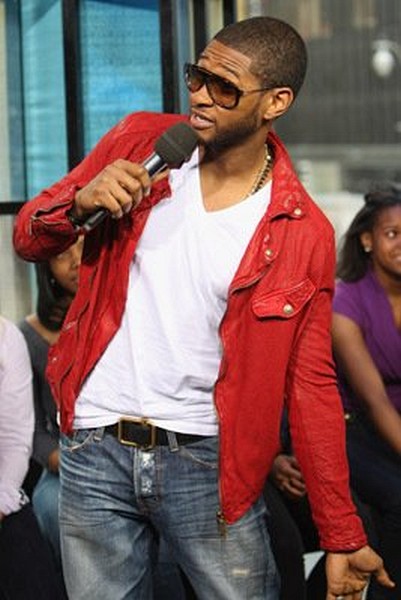 Usher Raymond at event of Total Request Live