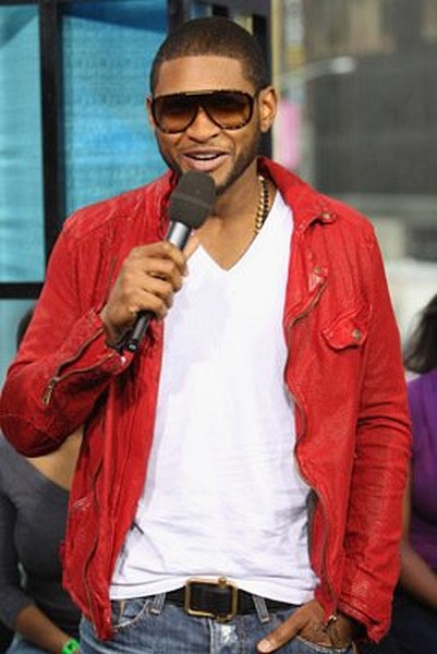 Usher Raymond at event of Total Request Live