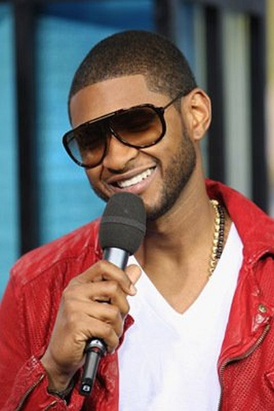 Usher Raymond at event of Total Request Live