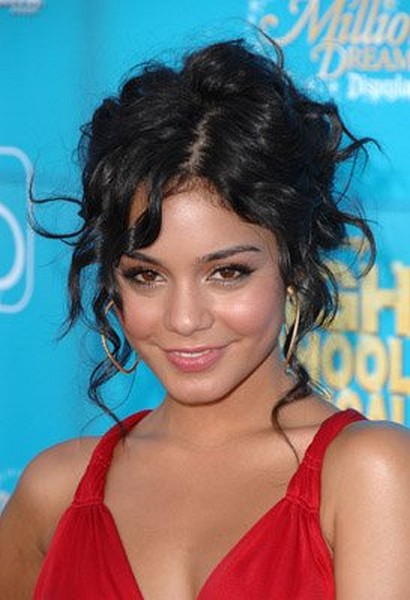 Vanessa Hudgens at event of High School Musical 2