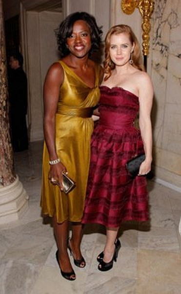 Amy Adams and Viola Davis at event of Doubt