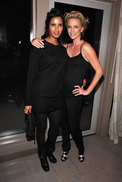 Charlize Theron and Padma Lakshmi at event of Sleepwalking