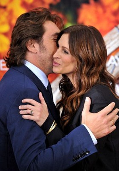 Julia Roberts and Javier Bardem at event of Eat Pray Love