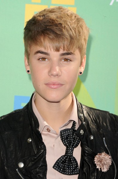 Justin Bieber at event of Teen Choice 2011