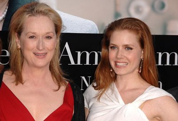 Meryl Streep and Amy Adams at event of Julie & Julia