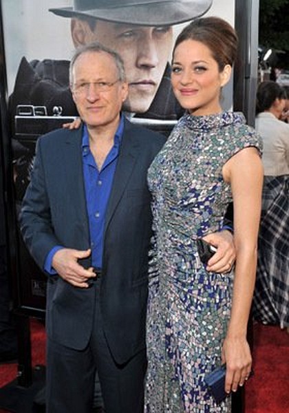 Photo: Michael Mann and Marion Cotillard at event of Public Enemies