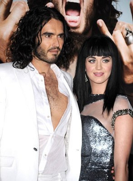 Russell Brand and Katy Perry at event of Get Him to the Greek