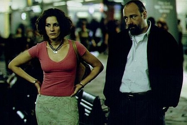 Samantha is taken hostage by Leroy to ensure Jerry will return with the antique pistol known as The Mexican