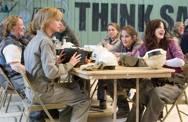 Still of Charlize Theron, Frances McDormand, Rusty Schwimmer, Jillian Armenante and Michelle Monaghan in North Country