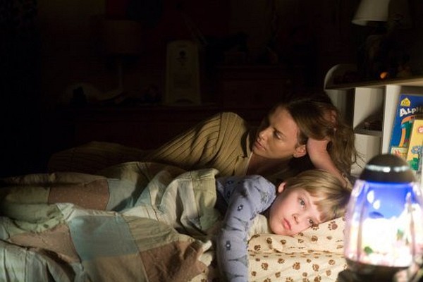 Still of Charlize Theron in In the Valley of Elah