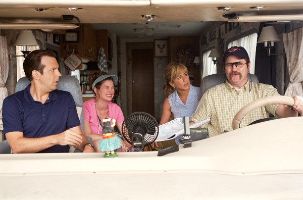 Still of Jennifer Aniston, Nick Offerman, Jason Sudeikis and Kathryn Hahn in We're the Millers