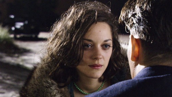 Photo: Still of Johnny Depp and Marion Cotillard in Public Enemies