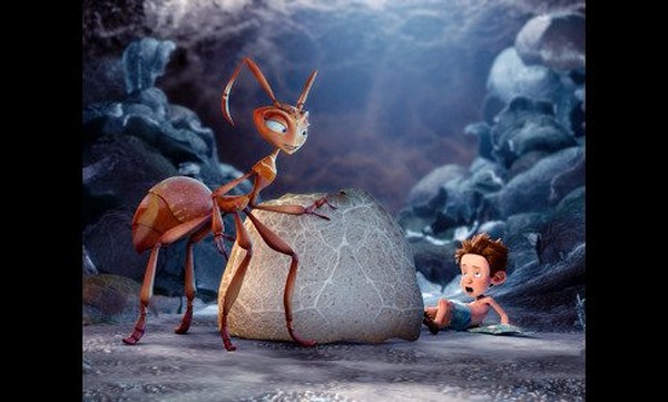 Still of Julia Roberts and Zach Tyler in The Ant Bully