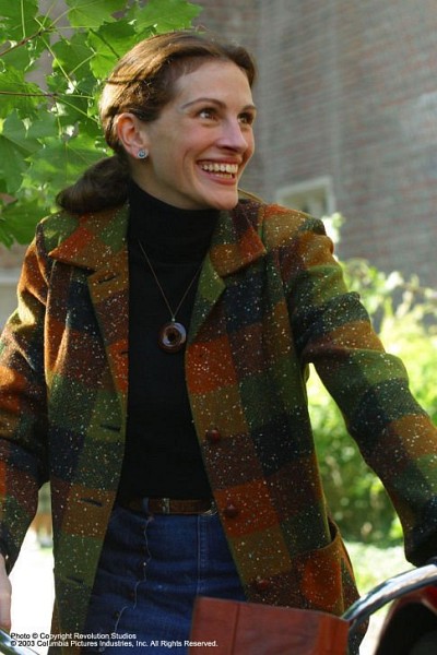 Still of Julia Roberts in Mona Lisa Smile