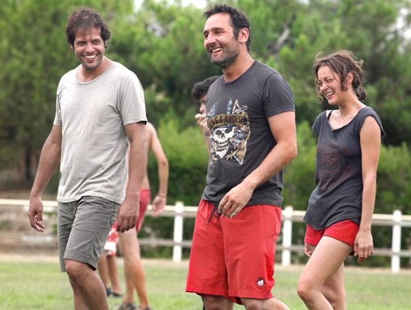Still of Marion Cotillard, Laurent Lafitte and Gilles Lellouche in Little White Lies