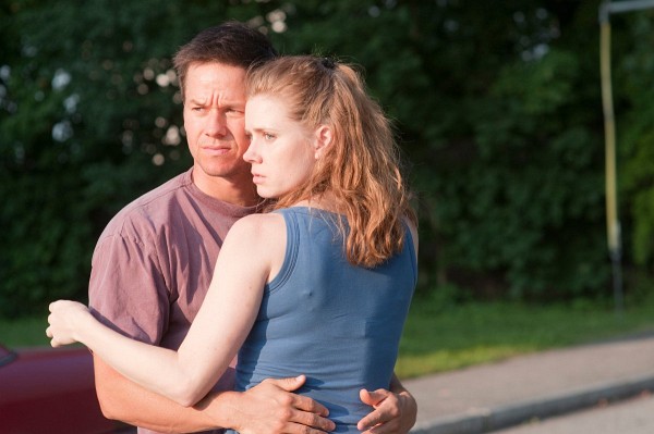 Still of Mark Wahlberg and Amy Adams in The Fighter