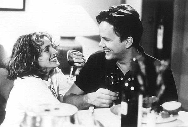 Still of Tim Robbins and Julia Roberts in Prêt-à-Porter