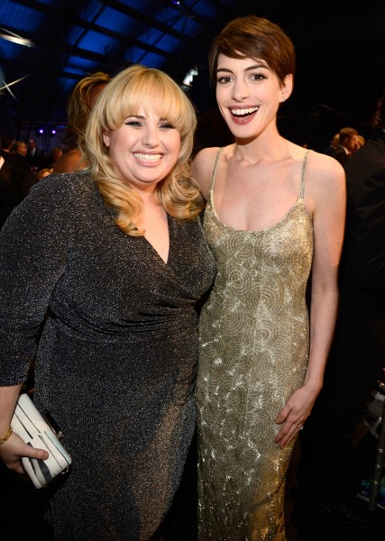 Photo: Anne Hathaway and Rebel Wilson