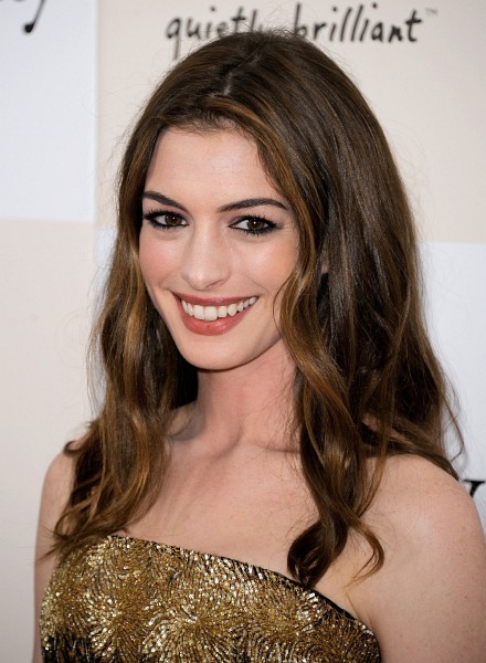 Anne Hathaway at event of One Day