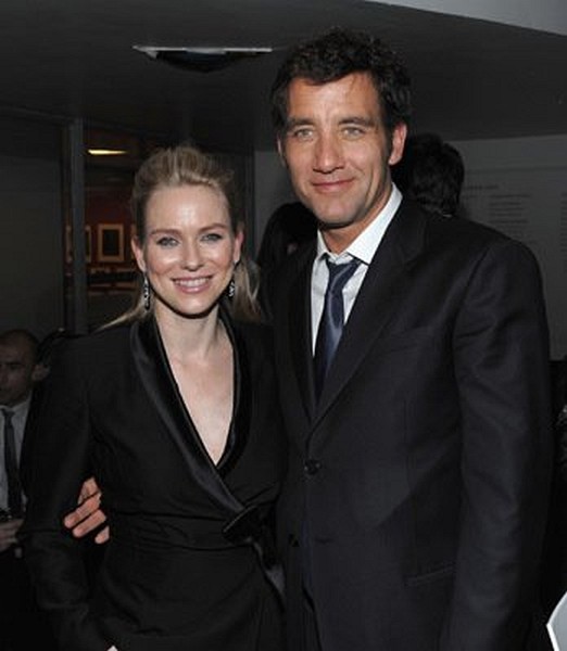Clive Owen and Naomi Watts at event of The International