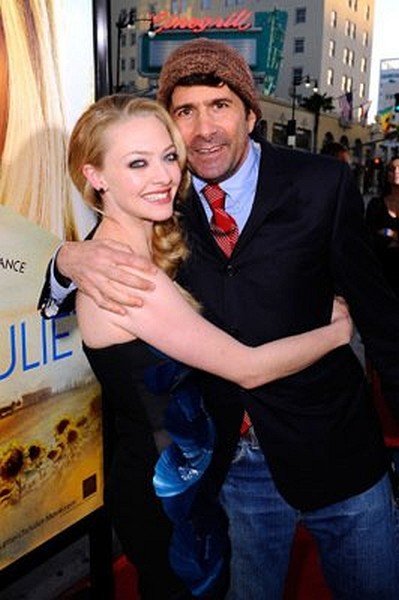 Gary Winick and Amanda Seyfried at event of Letters to Juliet
