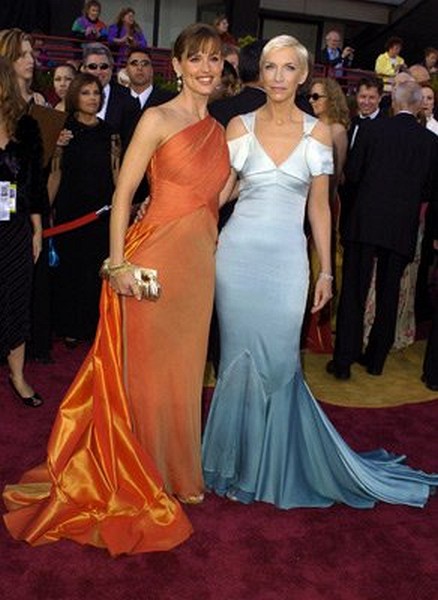 Jennifer Garner and Annie Lennox