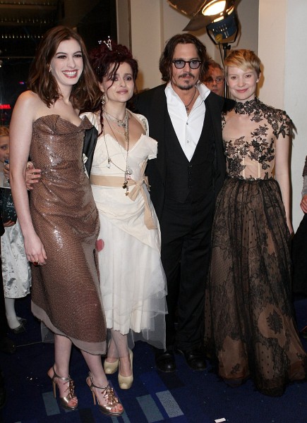 Johnny Depp, Helena Bonham Carter, Anne Hathaway and Mia Wasikowska at event of Alice in Wonderland