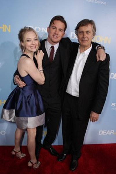Lasse Hallström, Amanda Seyfried and Channing Tatum at event of Dear John