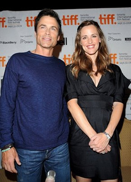 Rob Lowe and Jennifer Garner at event of The Invention of Lying