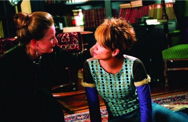 Still of Halle Berry and Frances Conroy in Catwoman