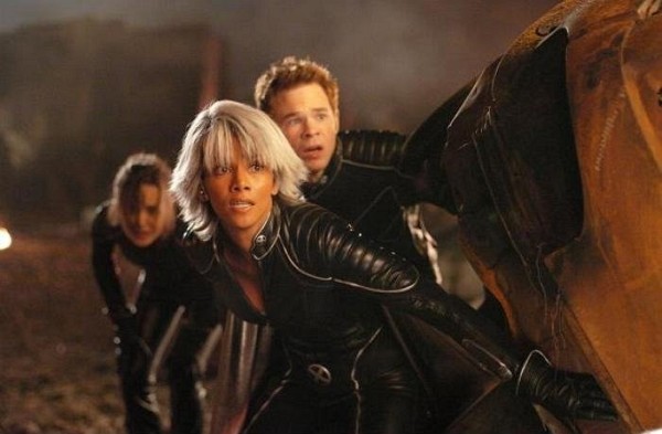 Still of Halle Berry and Shawn Ashmore in X-Men: The Last Stand