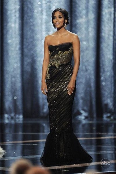 Still of Halle Berry in The 81st Annual Academy Awards