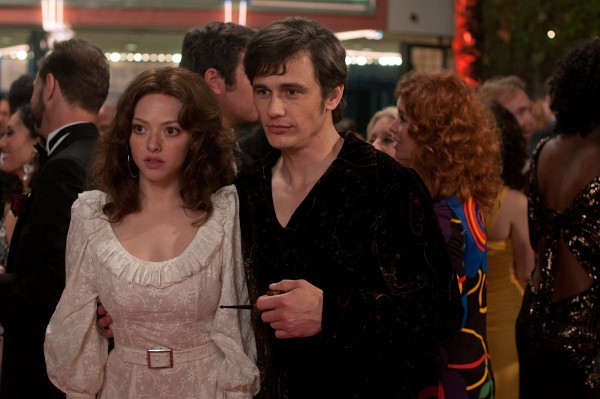 Still of James Franco and Amanda Seyfried in Lovelace