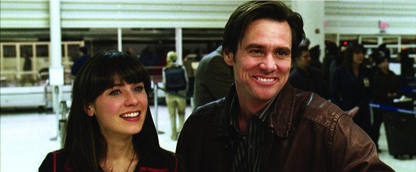 Still of Jim Carrey and Zooey Deschanel in Yes Man