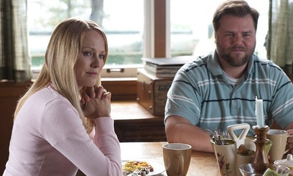 Still of Malin Akerman and Tyler Labine in Cottage Country