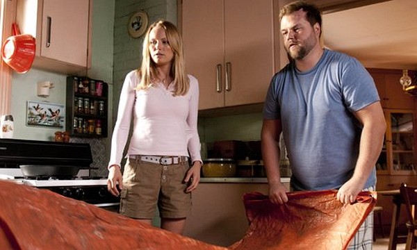Still of Malin Akerman and Tyler Labine in Cottage Country