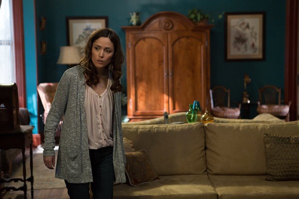 Photo: Still of Rose Byrne in Insidious: Chapter 2