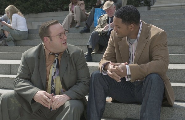 Still of Will Smith and Kevin James in Hitch