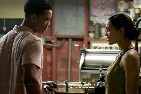 Still of Will Smith and Rosario Dawson in Seven Pounds