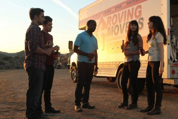 Still of Zooey Deschanel, Max Greenfield, Hannah Simone, Lamorne Morris and Jake Johnson in New Girl