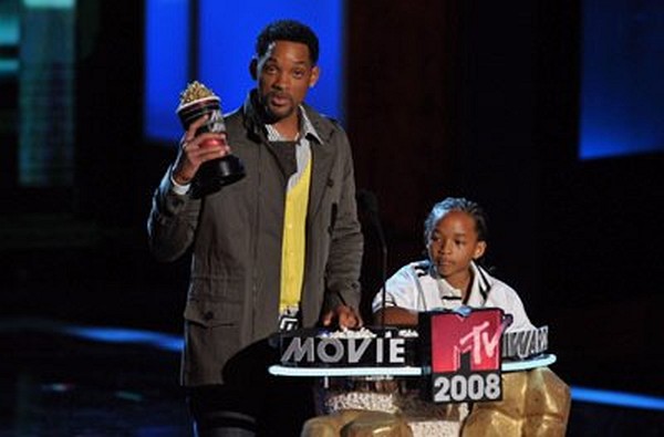 Will Smith and Jaden Smith at event of 2008 MTV Movie Awards