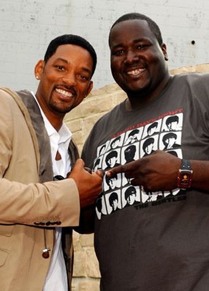 Will Smith and Quinton Aaron at event of The Karate Kid