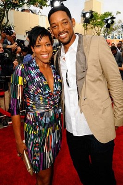 Will Smith and Regina King at event of The Karate Kid