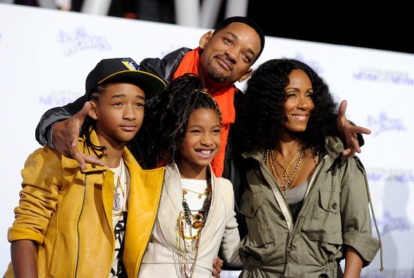 Will Smith, Jada Pinkett Smith, Jaden Smith and Willow Smith at event of Justin Bieber: Never Say Never