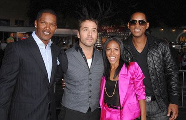 Will Smith, Jada Pinkett Smith, Jamie Foxx and Jeremy Piven at event of The Kingdom