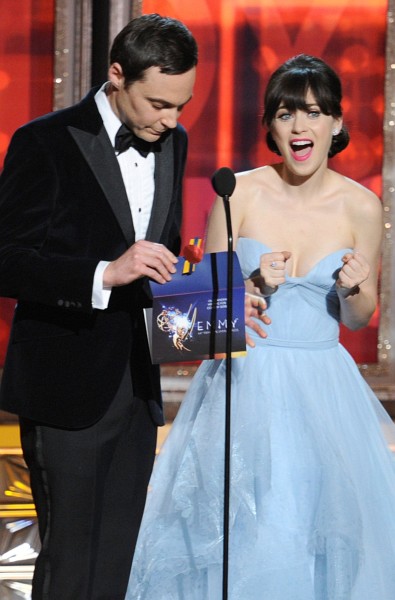 Zooey Deschanel and Jim Parsons at event of The 64th Primetime Emmy Awards